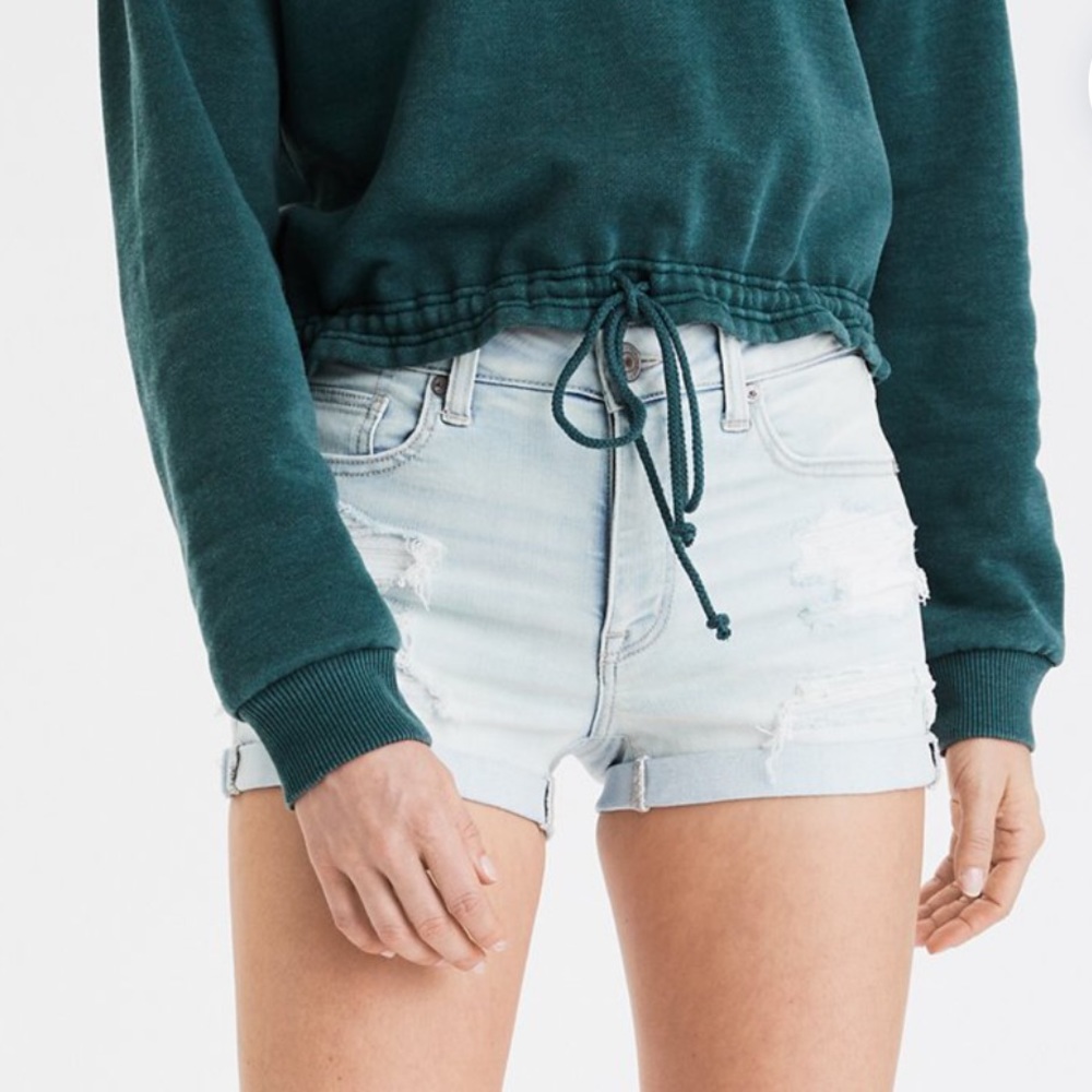 🦅American Eagle Light Wash Midi Short☀️